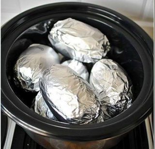 Wrap Potatoes in Tin Foil and Put Them in the Crock Pot — The Result Is Shockingly Good
