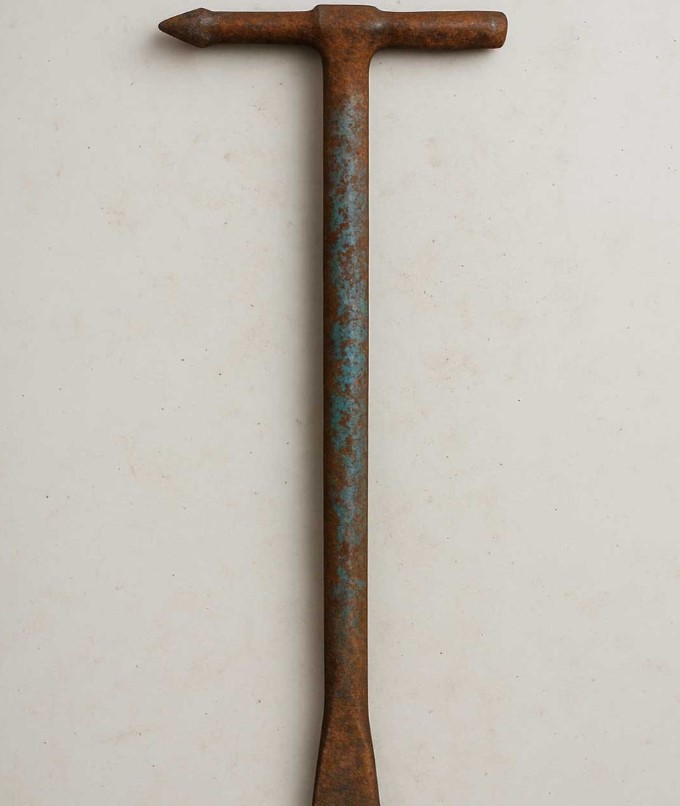 Found a metal bar on my driveway. Any idea what it could be?