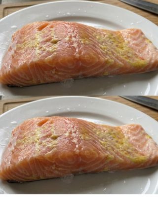 This Is Why Your Defrosted Salmon Has Yellow on It